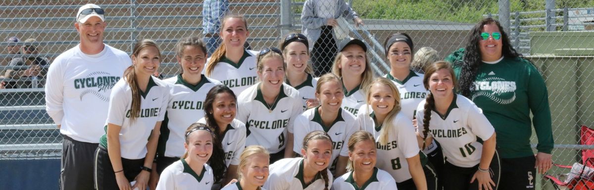 2017 softball champ team with their trophy