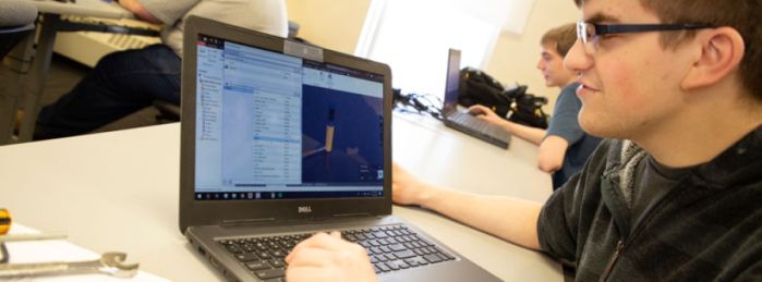 Computer Aided Mechanical Design Student